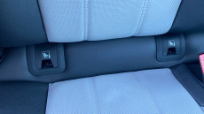 Land Rover Range Rover Evoque 2.0 D200 R-Dynamic SE 5dr Auto Diesel Hatchback